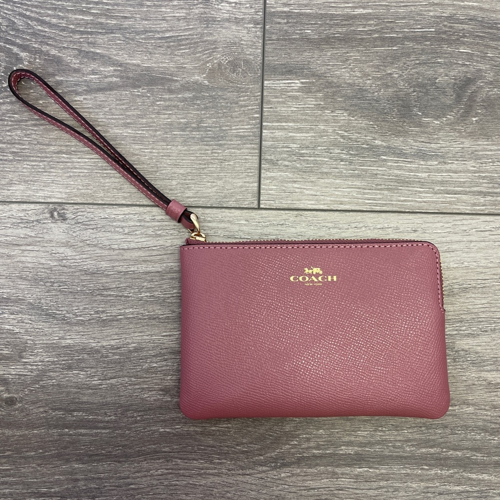 Coach Wristlet OBO